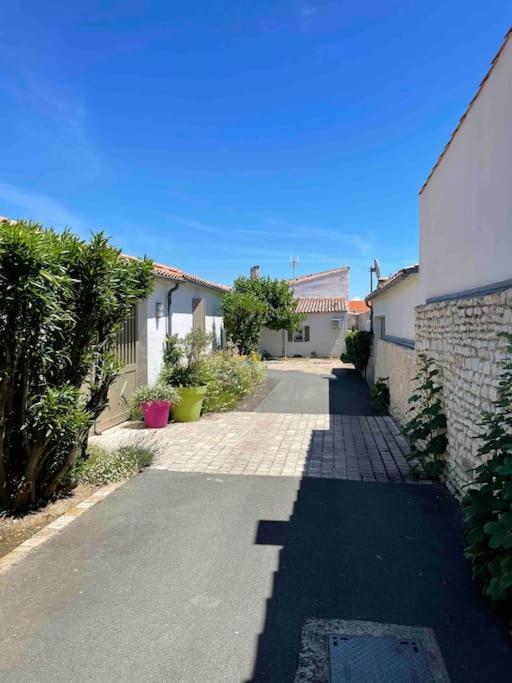 Maison De Vacances La Flotte 00491Ui Kültér fotó