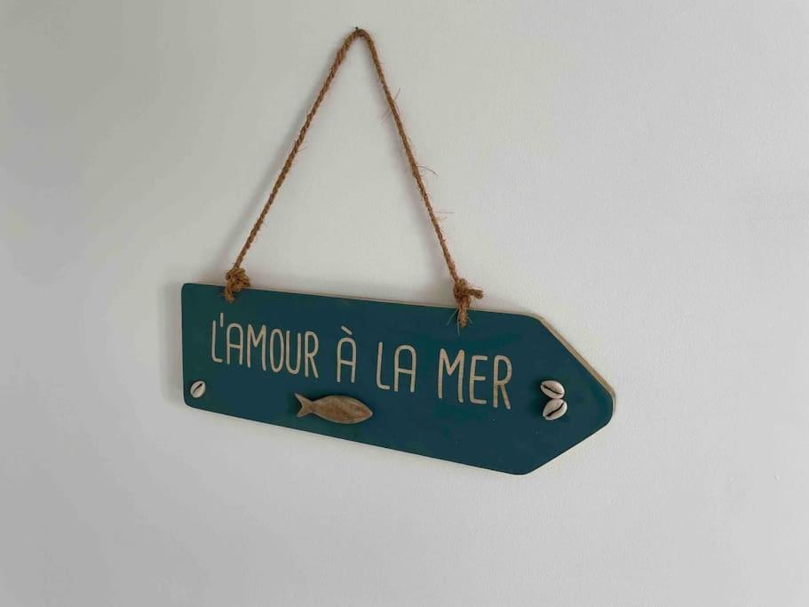 Maison De Vacances La Flotte 00491Ui Kültér fotó