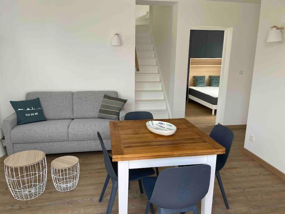 Maison De Vacances La Flotte 00491Ui Kültér fotó