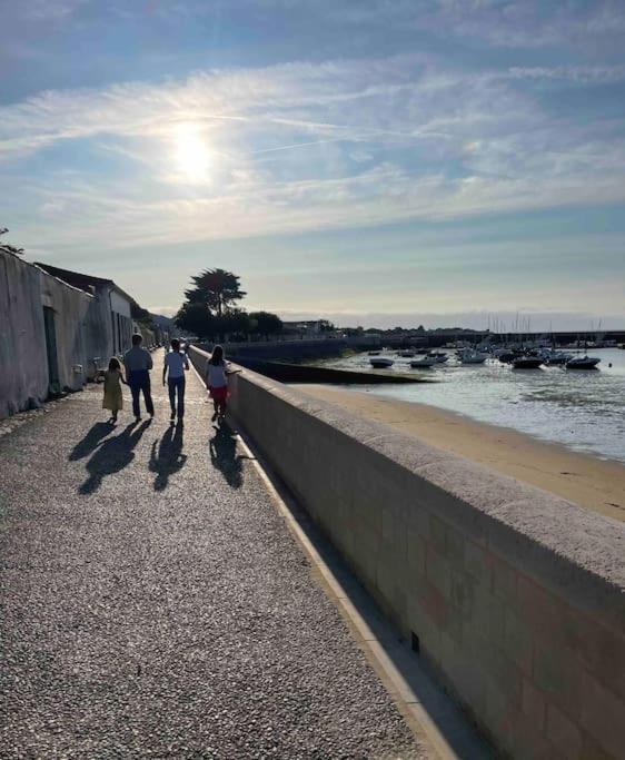 Maison De Vacances La Flotte 00491Ui Kültér fotó